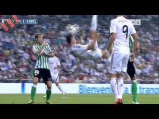 Ronaldo rəqib qapını yox, öz sifətin nişan aldı